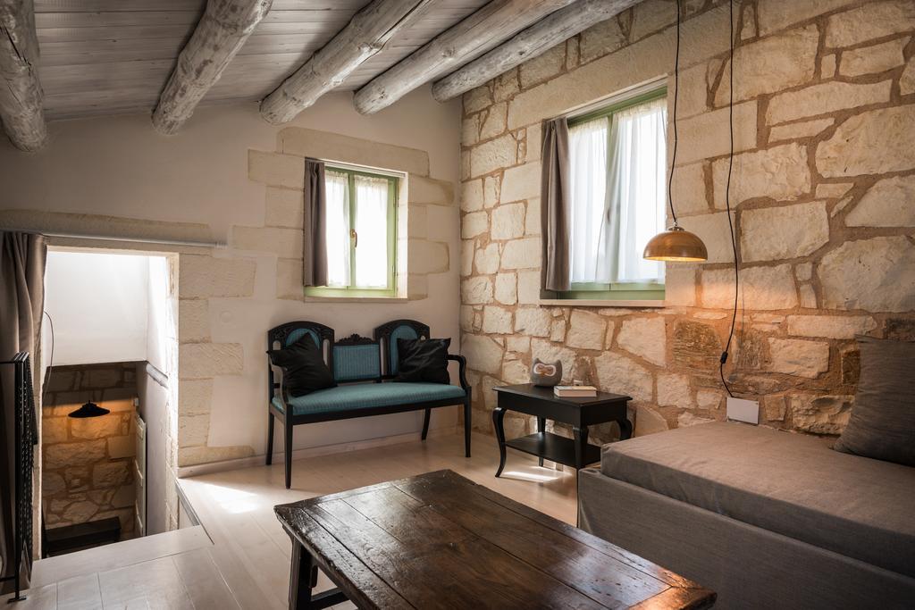 Boutique Villa Petra Amanda Heated Pool Optional Filippos Exterior photo